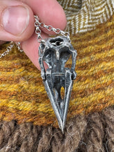 Load image into Gallery viewer, Articulated Carrion Crow Skull pendant