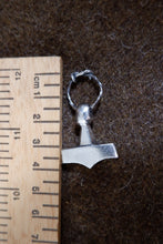 Load image into Gallery viewer, Sejerby Mjolnir/ chunky plain Thors hammer in Sterling silver, Made to order