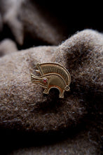 Load image into Gallery viewer, Anglo Saxon Boar Pendant or Brooch with Garnet
