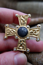 Load image into Gallery viewer, Brooch Based on the Ballycotton Cross