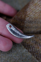 Load image into Gallery viewer, Tooth Pendant in Sterling Silver