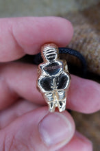 Load image into Gallery viewer, Willendorf Venus pendant