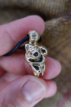Load image into Gallery viewer, Willendorf Venus pendant