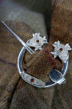Load image into Gallery viewer, The Galway Brooch