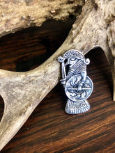 Load image into Gallery viewer, Suffolk Viking Valkyrie
