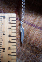 Load image into Gallery viewer, Unstan Bird Pendant