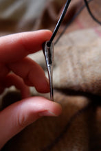 Load image into Gallery viewer, Arrowhead Pendant