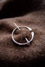 Load image into Gallery viewer, Bronze Age Inspired Penannular Brooches