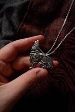 Load image into Gallery viewer, Gelezinis Vilkas (Iron Wolf) Pendant in Sterling Silver
