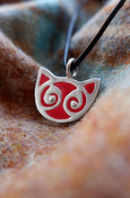 Load image into Gallery viewer, Snowdon bowl cat pendant with enamel