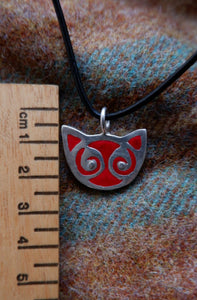 Snowdon bowl cat pendant with enamel