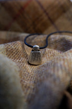 Load image into Gallery viewer, Westray Wifie pendant in silver