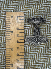 Load image into Gallery viewer, Skane hammer pendant