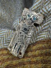 Load image into Gallery viewer, Oppdal Angel brooch