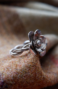 Sterling Silver Flower Ring with Cubic Zirconia UK Size R