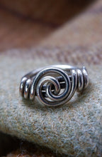 Load image into Gallery viewer, Sterling Silver Saxon Twist Ring - UK Size L