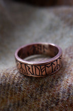 Load image into Gallery viewer, Kingmoor or Greymoorhill Anglo Saxon Runic Ring - UK Size S, T/U