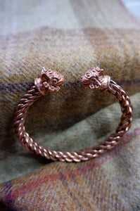 Freya's Cat Oath Ring in Bronze