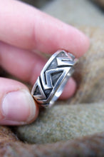 Load image into Gallery viewer, Pictish Key Pattern Ring