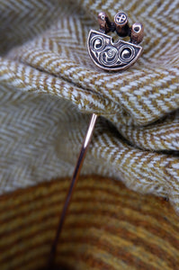 Norries Law Hand Pin