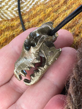 Load image into Gallery viewer, Articulated Wolf Skull pendant