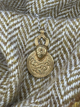Load image into Gallery viewer, Woden Head Pendant