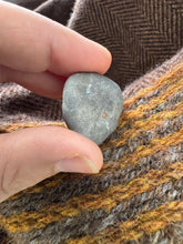 Load image into Gallery viewer, Heart mount viking trading weight