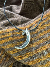 Load image into Gallery viewer, Silver Eagle talon pendant