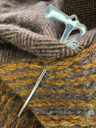 Rhynie Man Axe pin