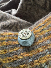 Load image into Gallery viewer, Riveted Skinnet viking trading weight