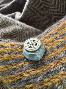 Riveted Skinnet viking trading weight