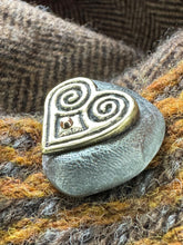 Load image into Gallery viewer, Heart mount viking trading weight