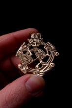 Load image into Gallery viewer, Varby Hoard cat pendant