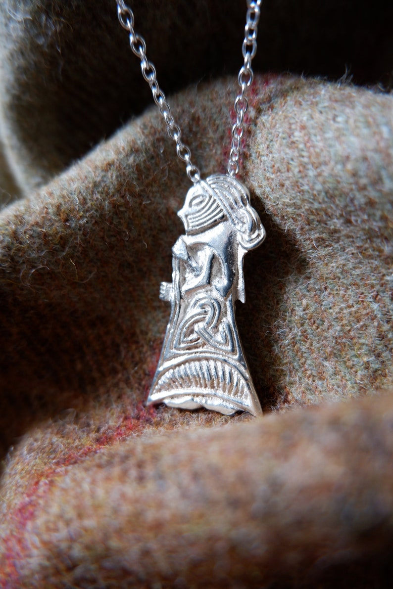 Tissø Viking Valkyrie Pendant in Bronze, Silver or Gold Plated